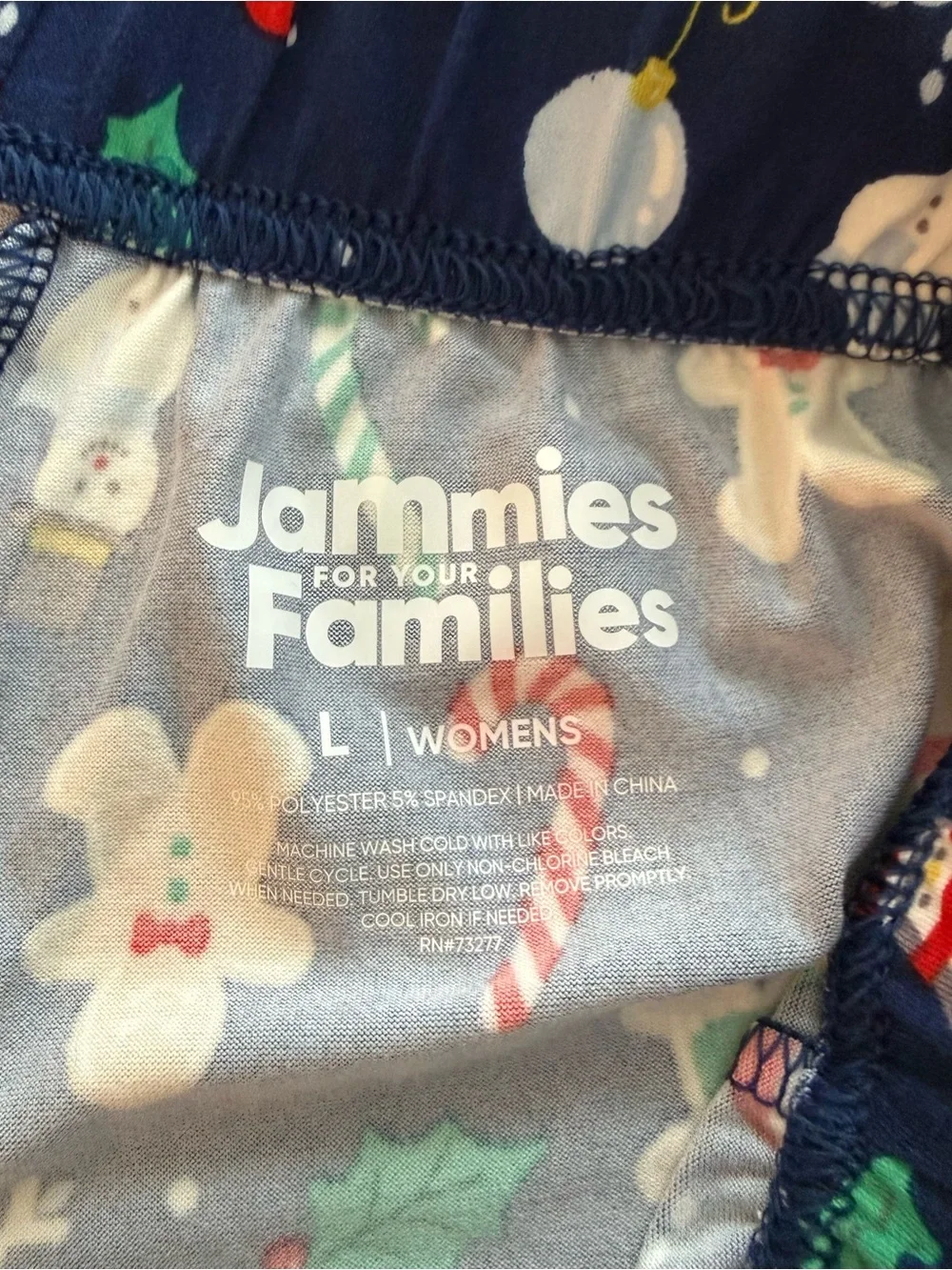 Jammies for Your Families Women's Holiday Pajama Set NWT